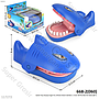 Game Toys Buaya Gigit Hiu Whale Shark Dentist 1 Inner 36 Pcs Box Window @72
